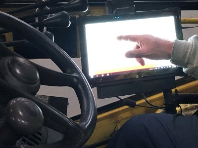 rugged tablet mounted in rugged forklift