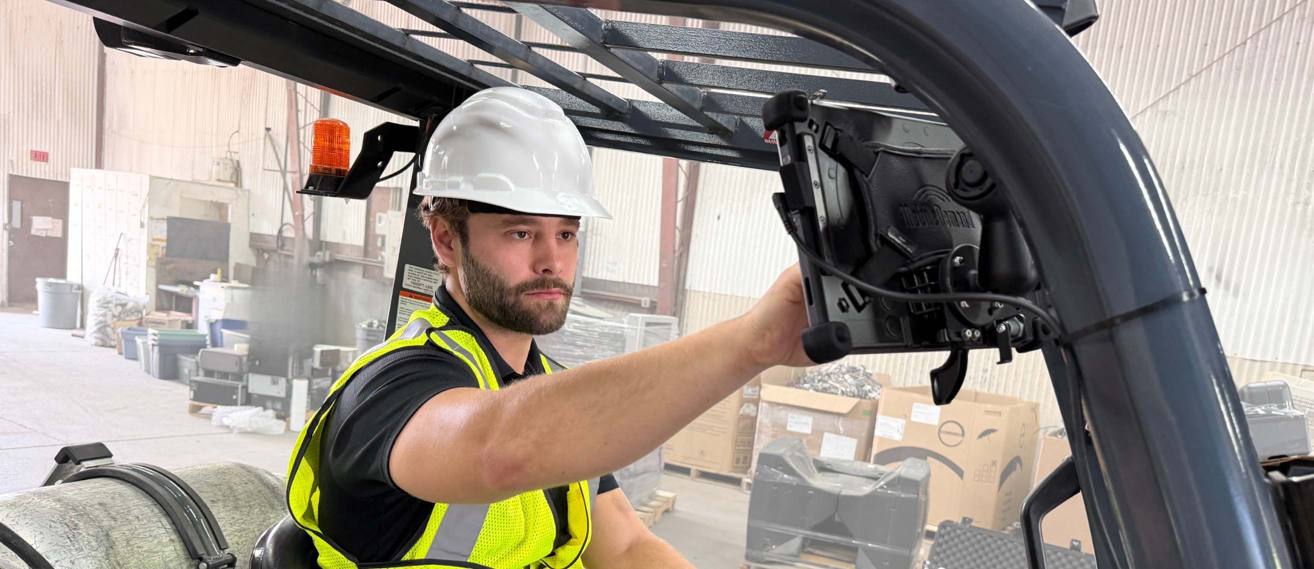 peter forklift mounted tablet bundle